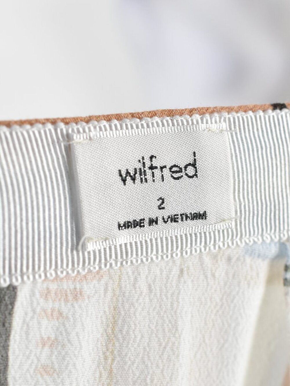 Aritzia Wilfred Midi Skirt in Cream Abstract Plaid - 2 - Picture 7 of 7